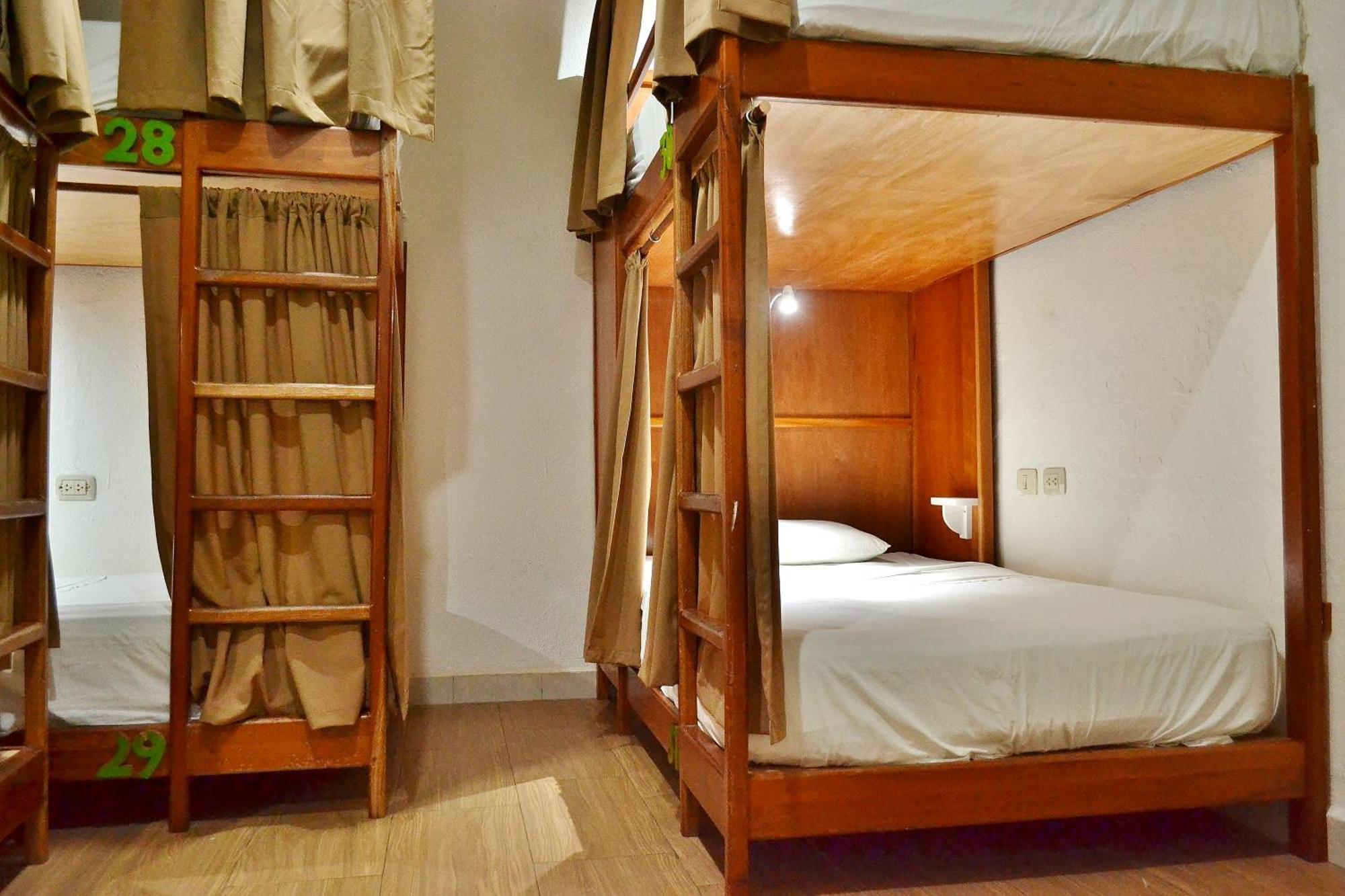 Hotel Peten Express Флорес Экстерьер фото